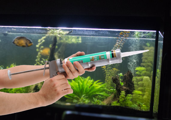 Using Silicone Caulking gun on aquarium