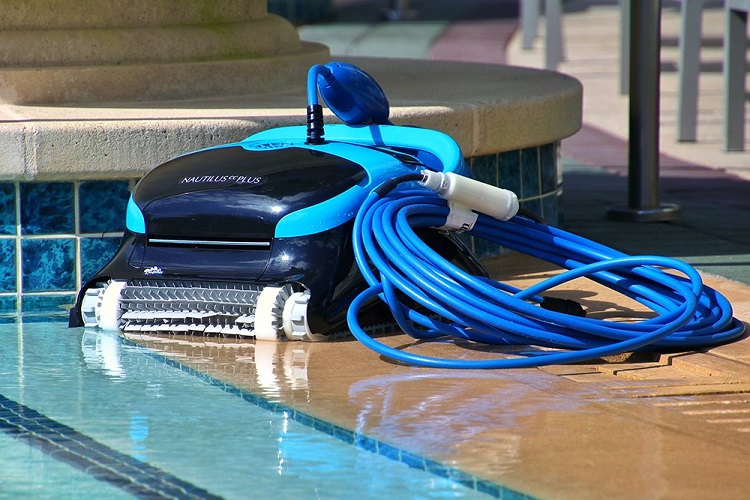 Can You Use A Pool Vacuum In A Pond?